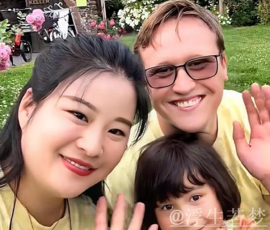 抱上外孙女!太阳报:杰拉德21岁大女儿生娃,他45岁已经当上外公 抱上外孙女!太阳报:杰拉德21岁大女儿生娃,他45岁已经当上外公