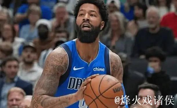 莫里斯回归独行侠 35岁的他是更衣室领袖之一